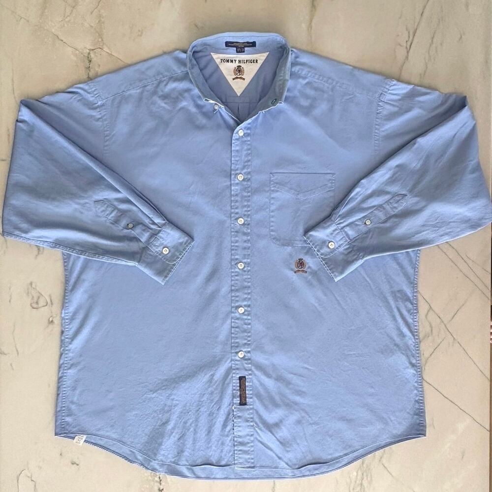 Vintage 90s Tommy Hilfiger Light Blue Button Down Shirt  w/ Logo Men 17.5" x 35"